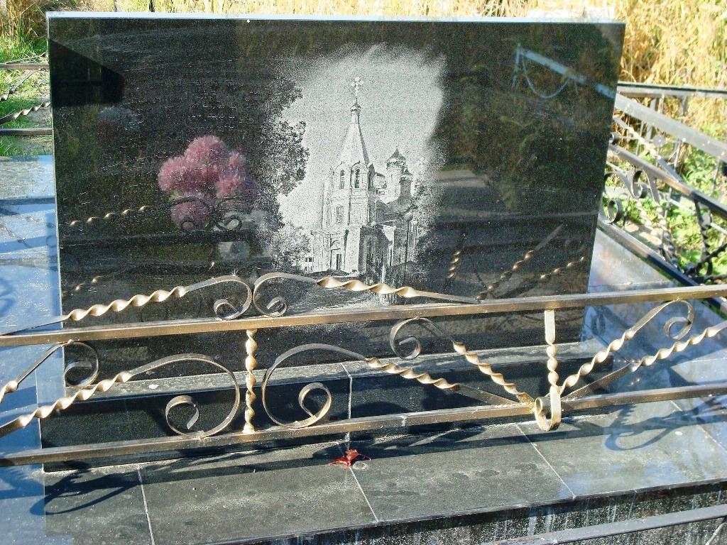 Благоустройство мест захоронения - Ангел - ритуальные услуги в Хабаровске
